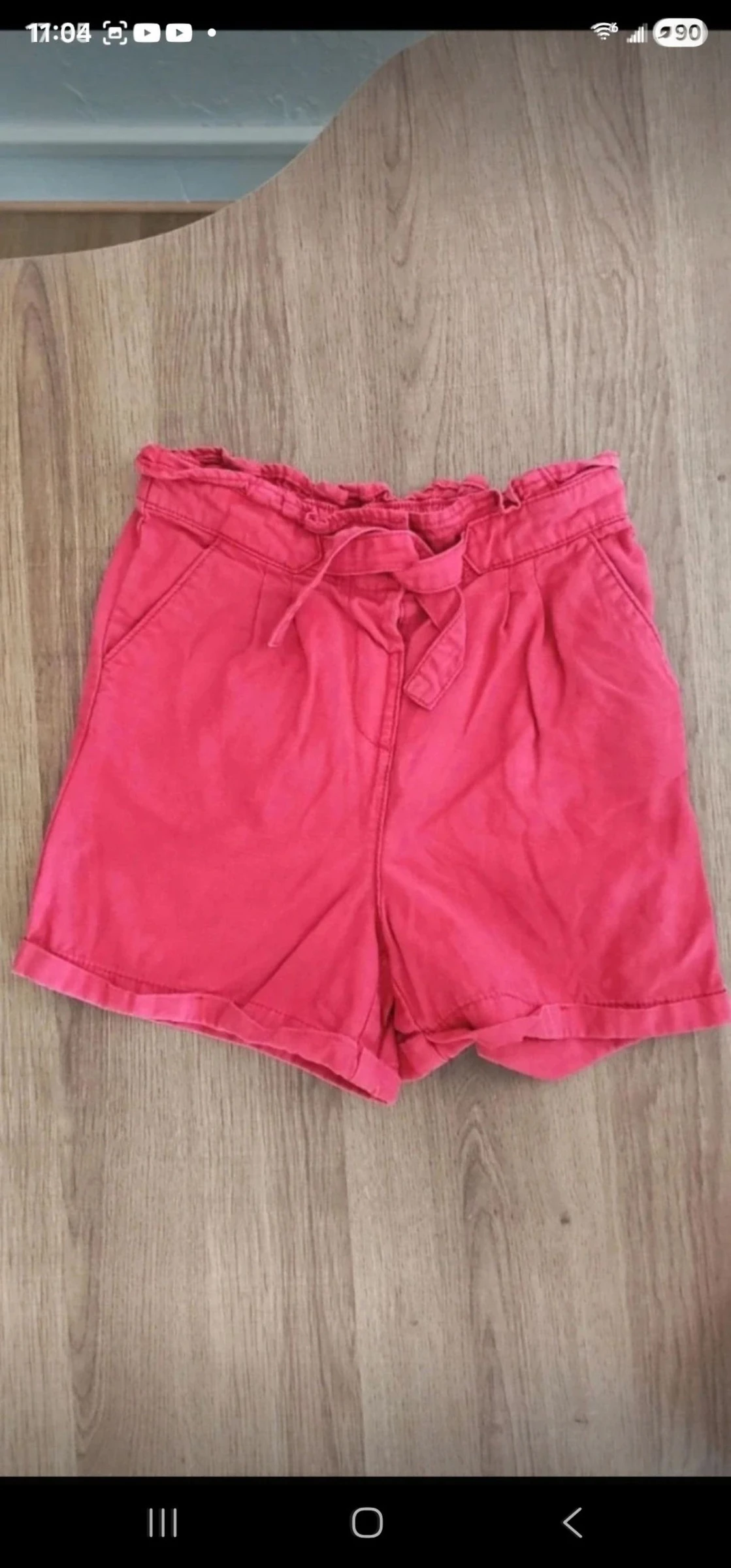 Short fille 